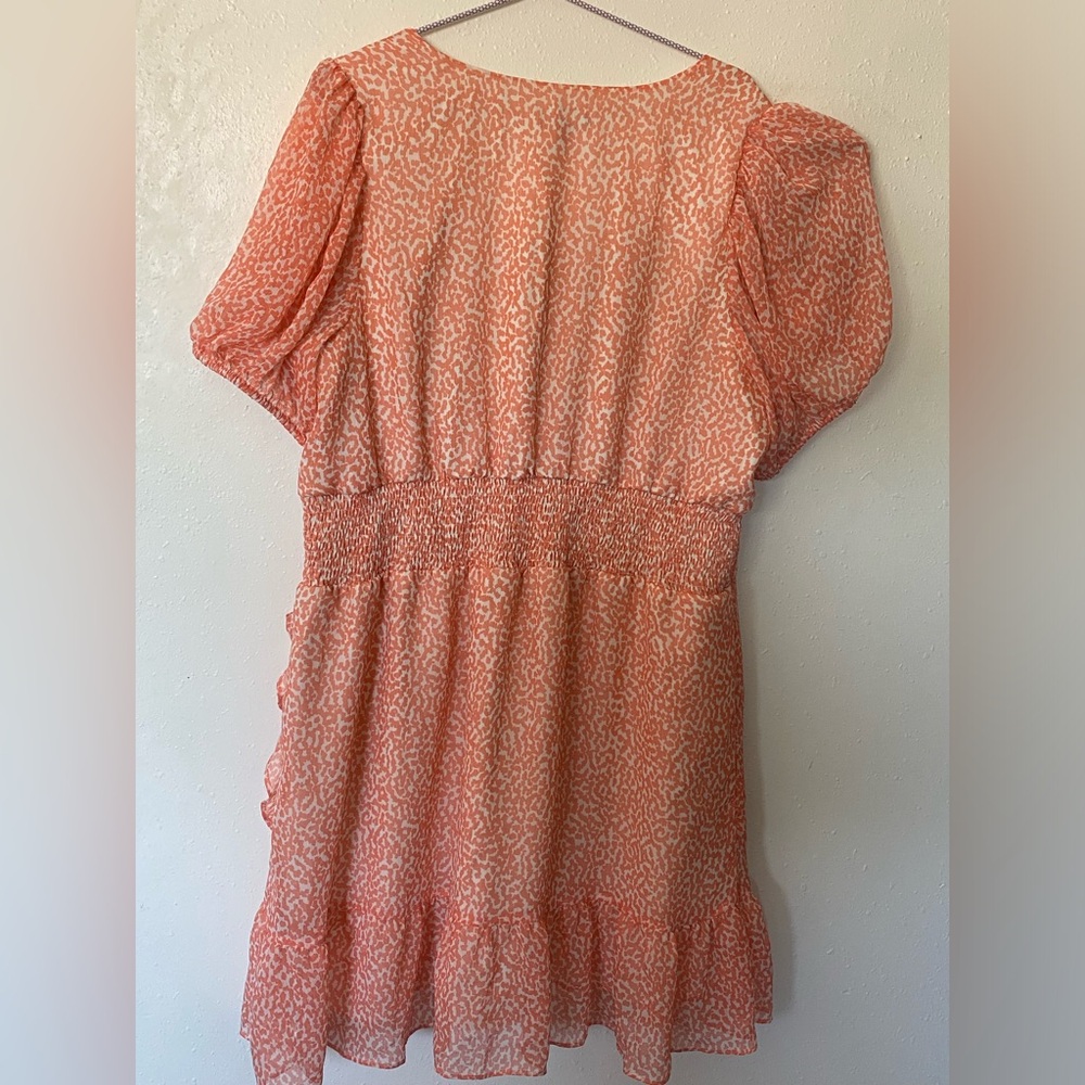 Express wrap ruffle dress - Picture 3 of 3